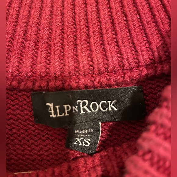 ALP N Rock apres over sized ski sweater! - Picture 3 of 4